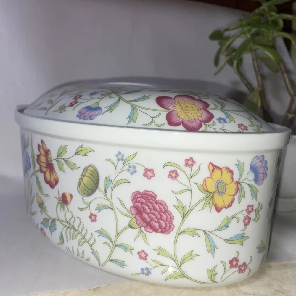 Avignon Toscany Fine China Rare Discontinued‎ Pattern